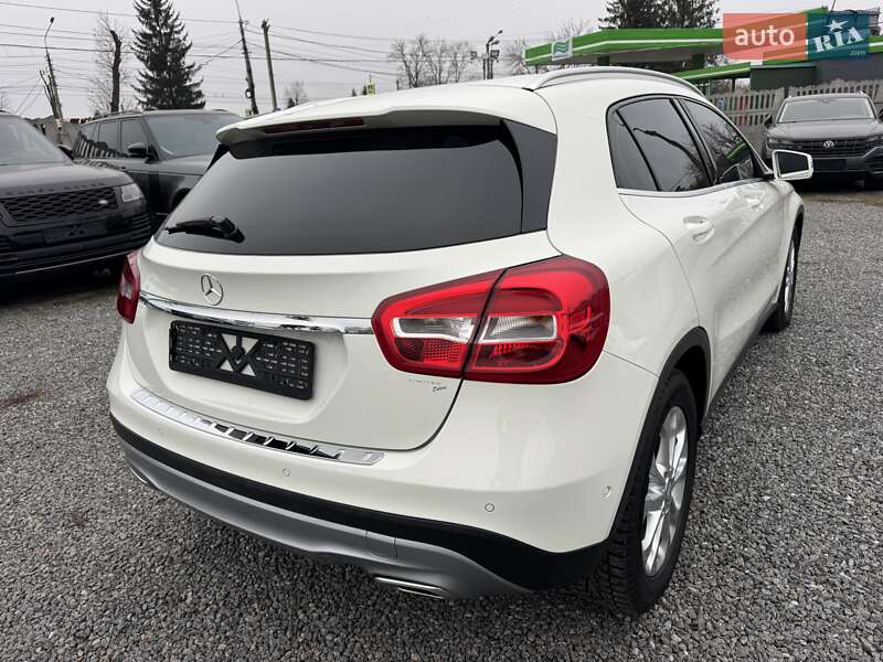 Внедорожник / Кроссовер Mercedes-Benz GLA-Class 2016 в Тернополе