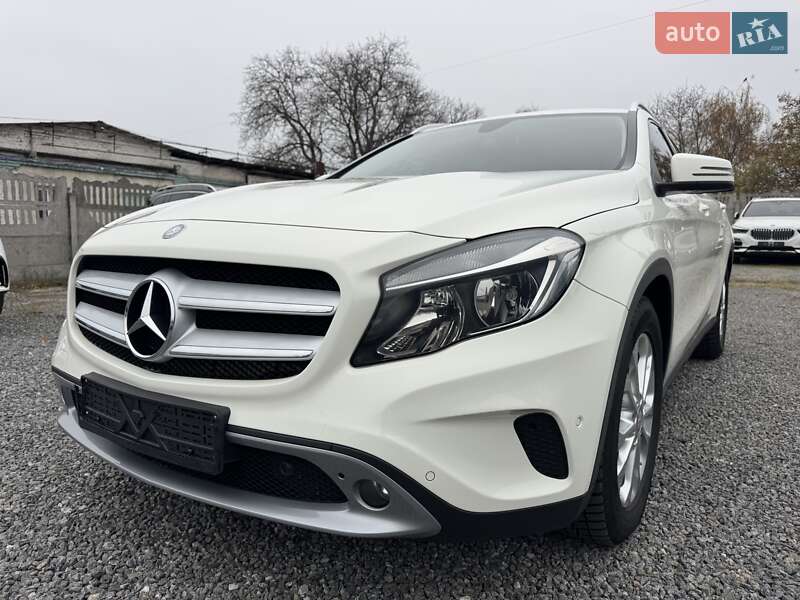 Внедорожник / Кроссовер Mercedes-Benz GLA-Class 2016 в Тернополе