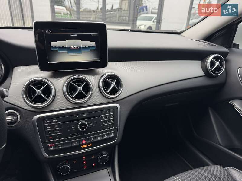 Внедорожник / Кроссовер Mercedes-Benz GLA-Class 2016 в Тернополе