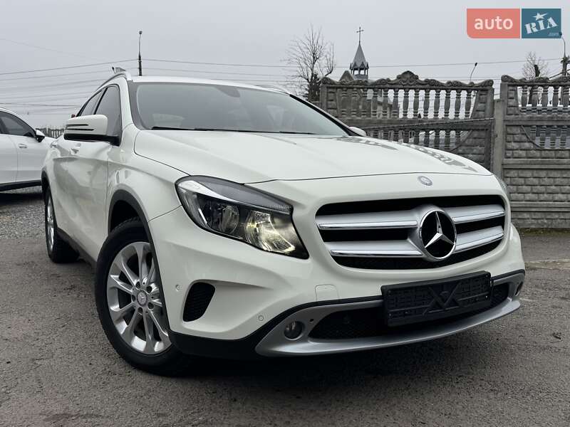 Внедорожник / Кроссовер Mercedes-Benz GLA-Class 2016 в Тернополе