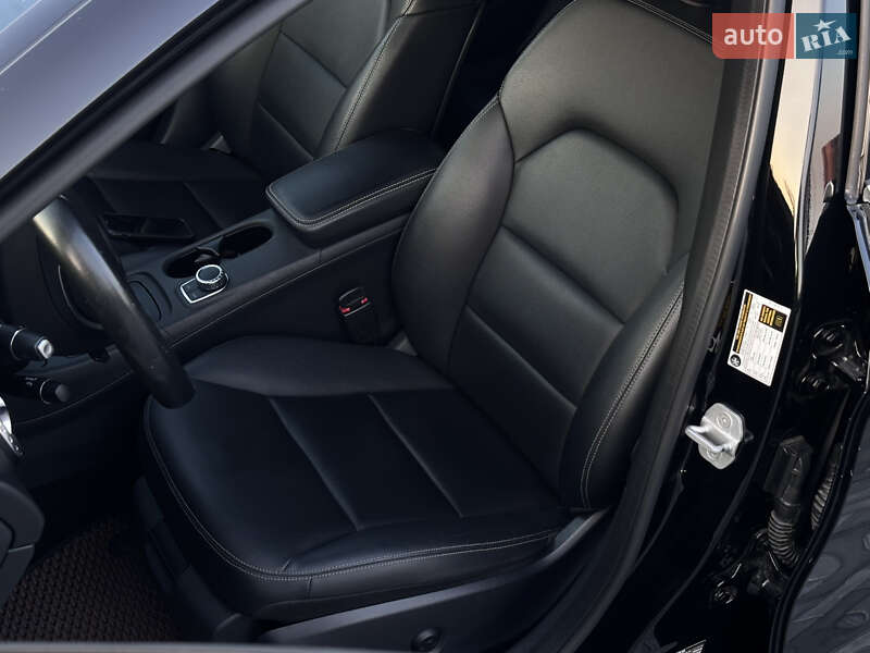 Позашляховик / Кросовер Mercedes-Benz GLA-Class 2015 в Хмельницькому