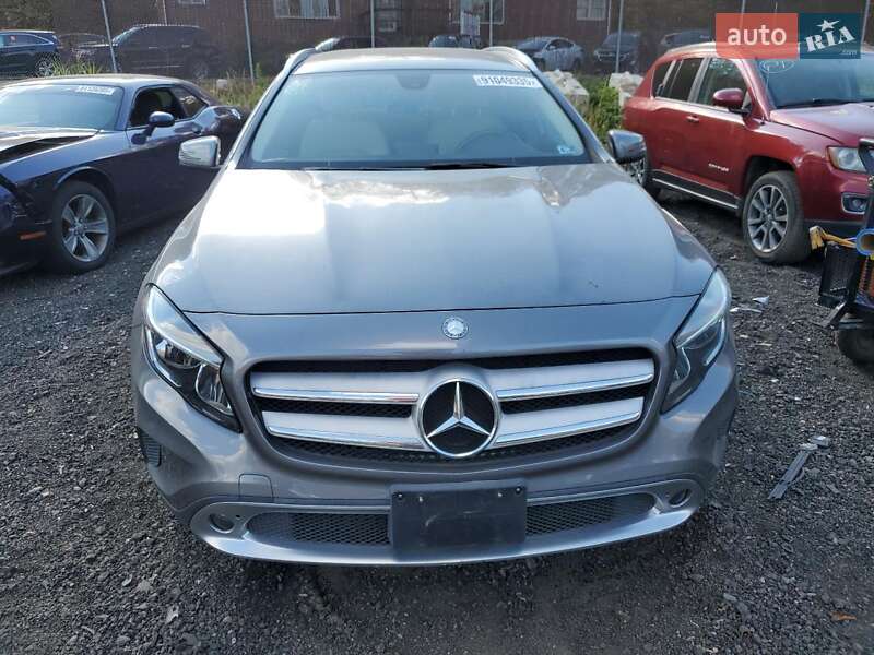 Позашляховик / Кросовер Mercedes-Benz GLA-Class 2015 в Львові фото 5 Позашляховик / Кросовер Mercedes-Benz GLA-Class 2015 в Львові