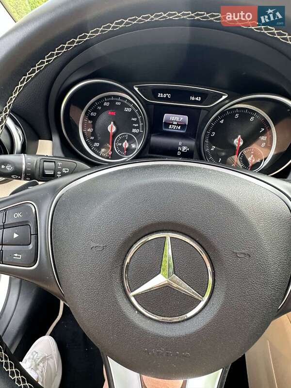 Внедорожник / Кроссовер Mercedes-Benz GLA-Class 2018 в Харькове