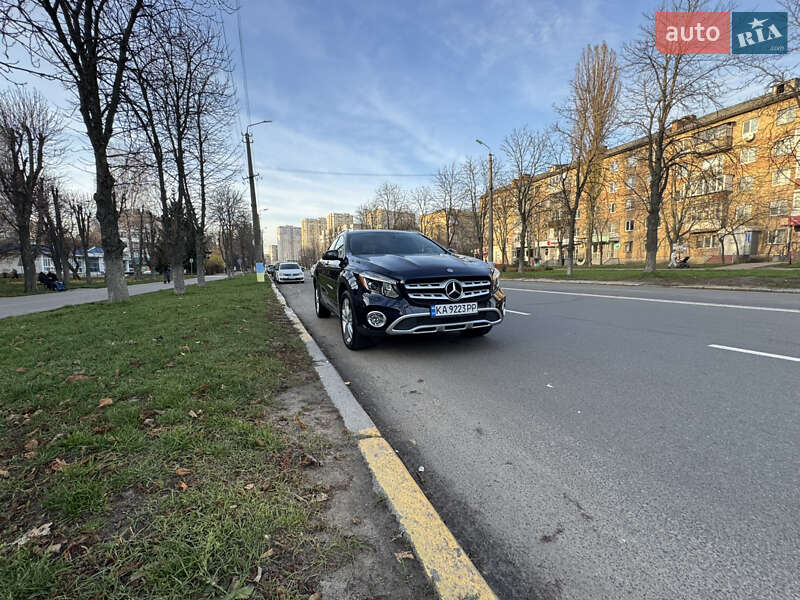 Mercedes-Benz GLA-Class 2018 Mercedes-Benz GLA-Class 2018