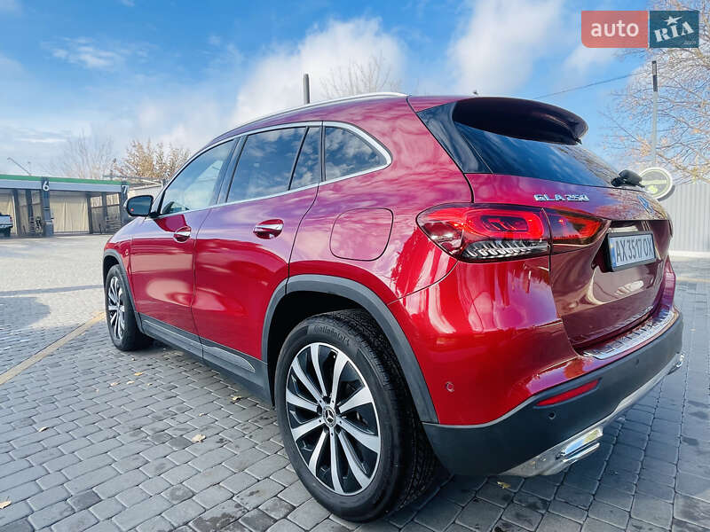 Позашляховик / Кросовер Mercedes-Benz GLA-Class 2020 в Харкові фото 11 Позашляховик / Кросовер Mercedes-Benz GLA-Class 2020 в Харкові