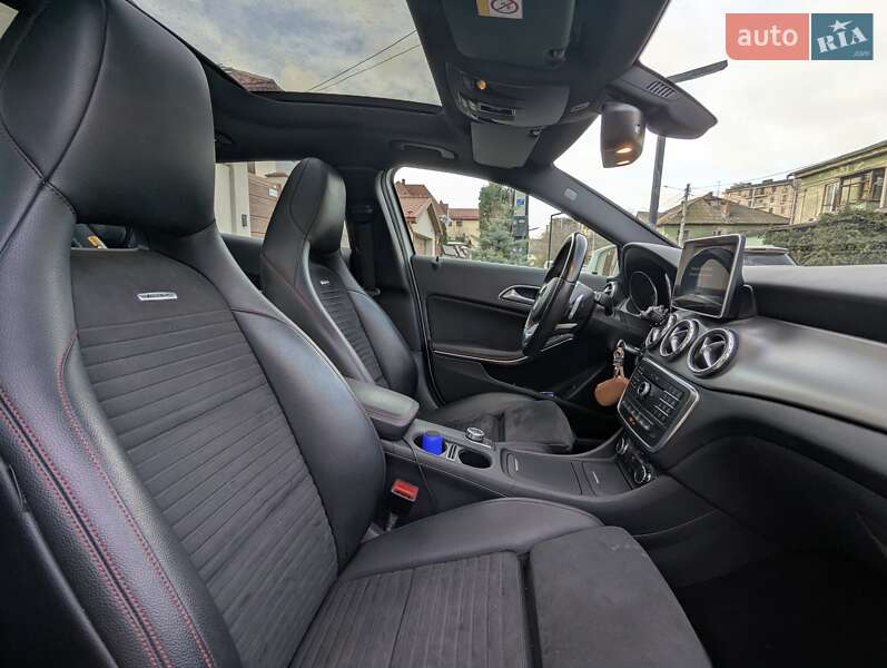 Позашляховик / Кросовер Mercedes-Benz GLA-Class 2016 в Одесі
