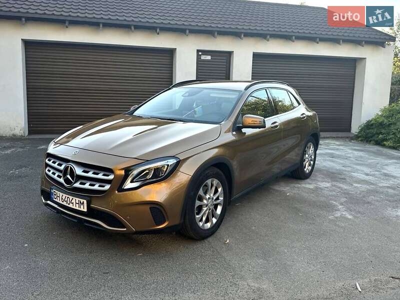 Mercedes-Benz GLA-Class 2017