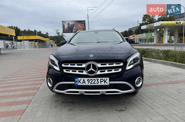 Внедорожник / Кроссовер Mercedes-Benz GLA-Class 2017 в Киеве