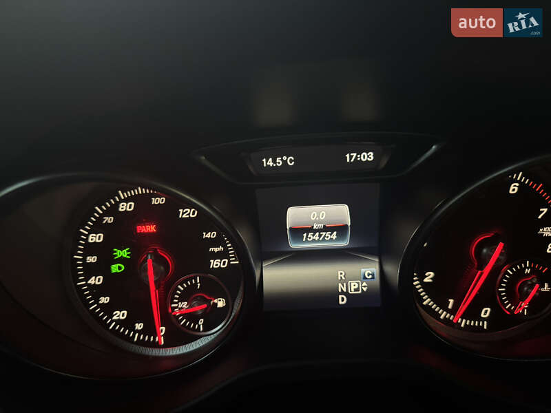 Внедорожник / Кроссовер Mercedes-Benz GLA-Class 2017 в Киеве