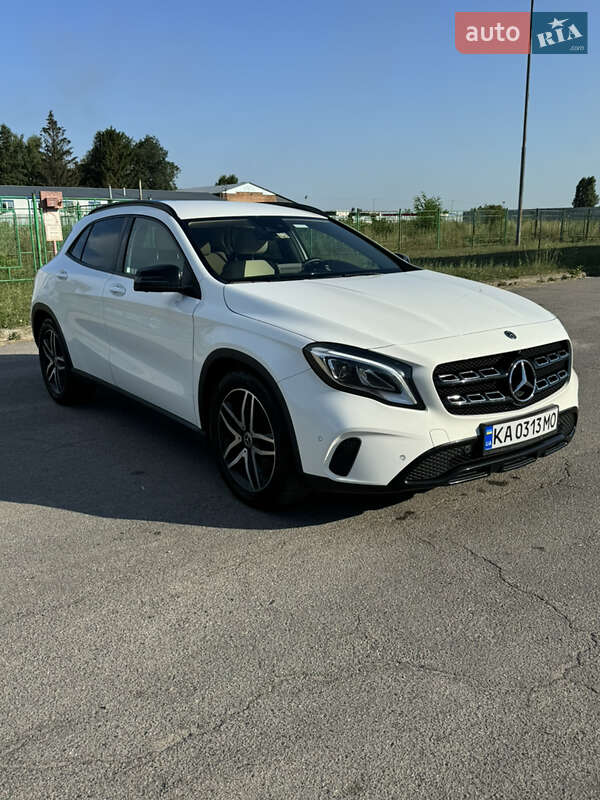 Mercedes-Benz GLA-Class 2018