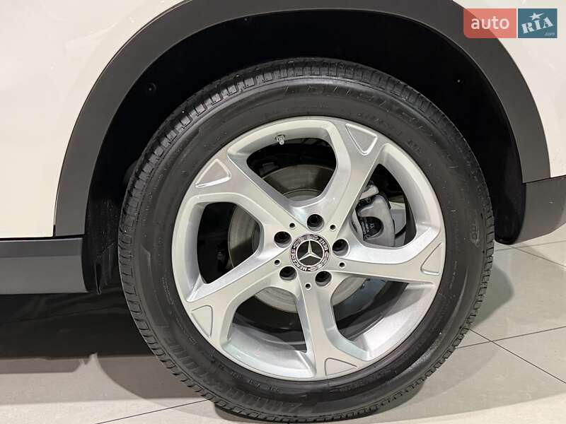 Внедорожник / Кроссовер Mercedes-Benz GLA-Class 2019 в Одессе