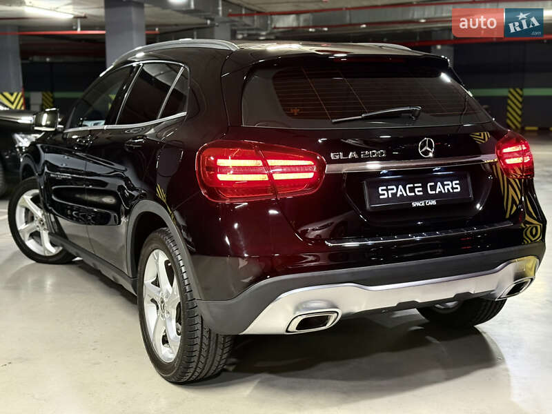Позашляховик / Кросовер Mercedes-Benz GLA-Class 2017 в Києві