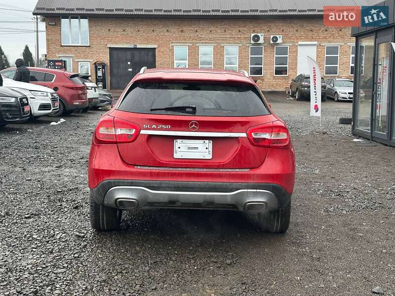 Внедорожник / Кроссовер Mercedes-Benz GLA-Class 2018 в Луцке