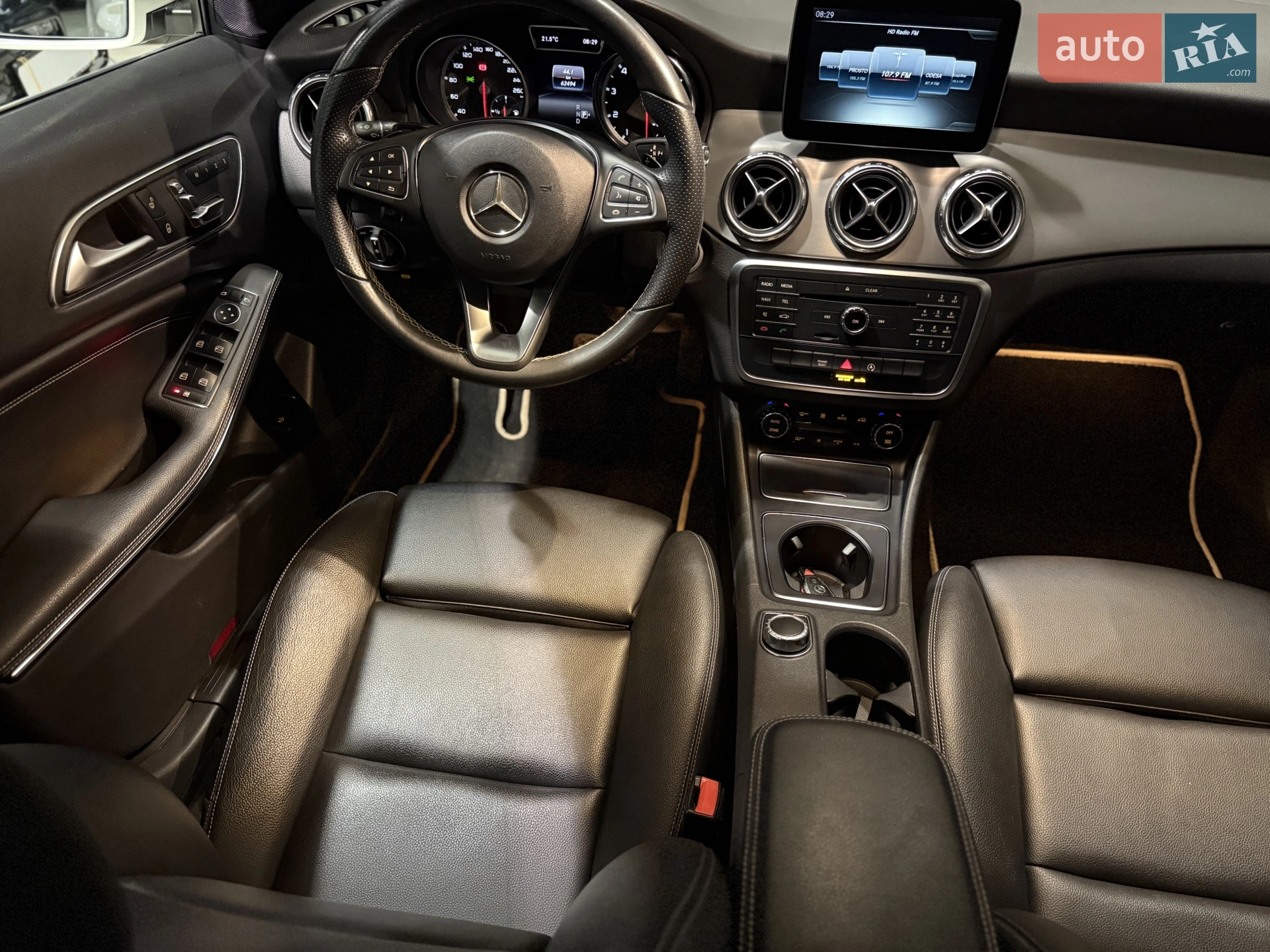 2016 Mercedes-Benz GLA-klasse - мініатюра 29
