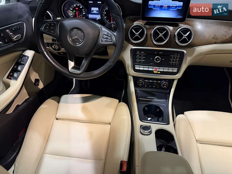 Позашляховик / Кросовер Mercedes-Benz GLA-Class 2019 в Одесі