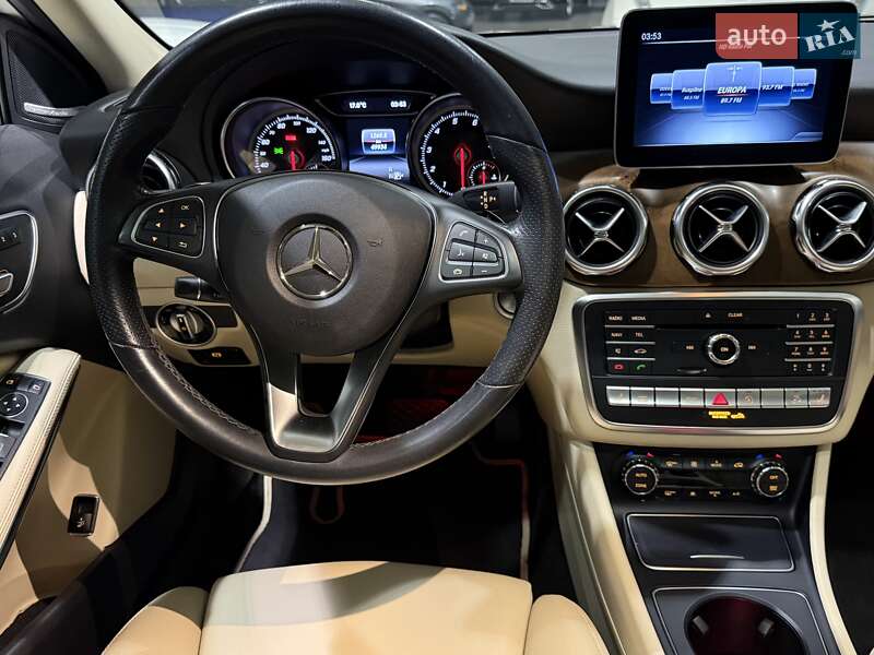 Позашляховик / Кросовер Mercedes-Benz GLA-Class 2019 в Одесі
