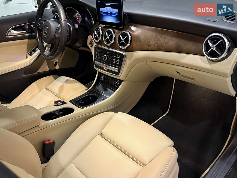 Позашляховик / Кросовер Mercedes-Benz GLA-Class 2019 в Одесі