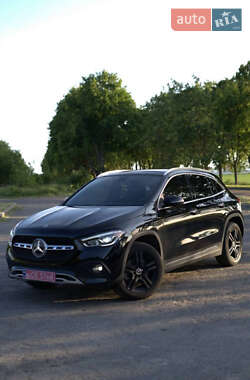 Позашляховик / Кросовер Mercedes-Benz GLA-Class 2020 в Володимирі