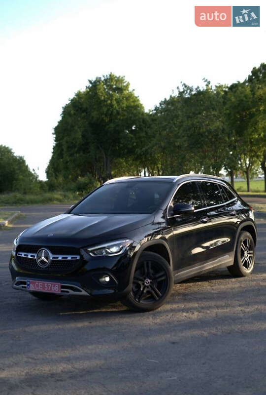 Позашляховик / Кросовер Mercedes-Benz GLA-Class 2020 в Володимирі