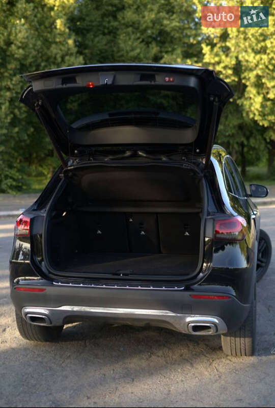 Позашляховик / Кросовер Mercedes-Benz GLA-Class 2020 в Володимирі