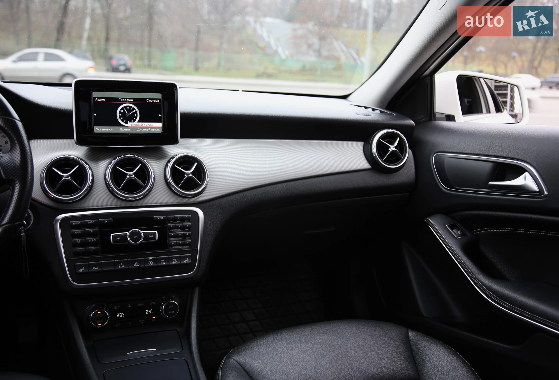 2015 Mercedes-Benz GLA-klasse - мініатюра 13
