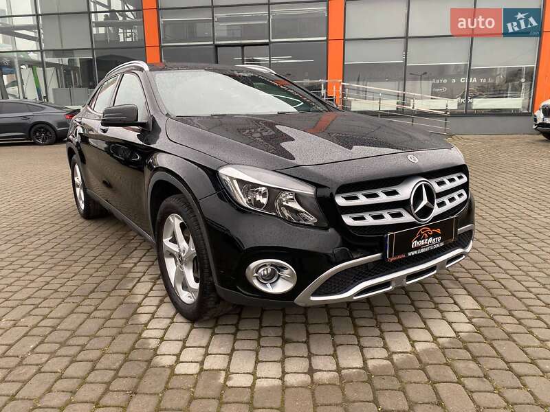 Mercedes-Benz GLA-Class 2017