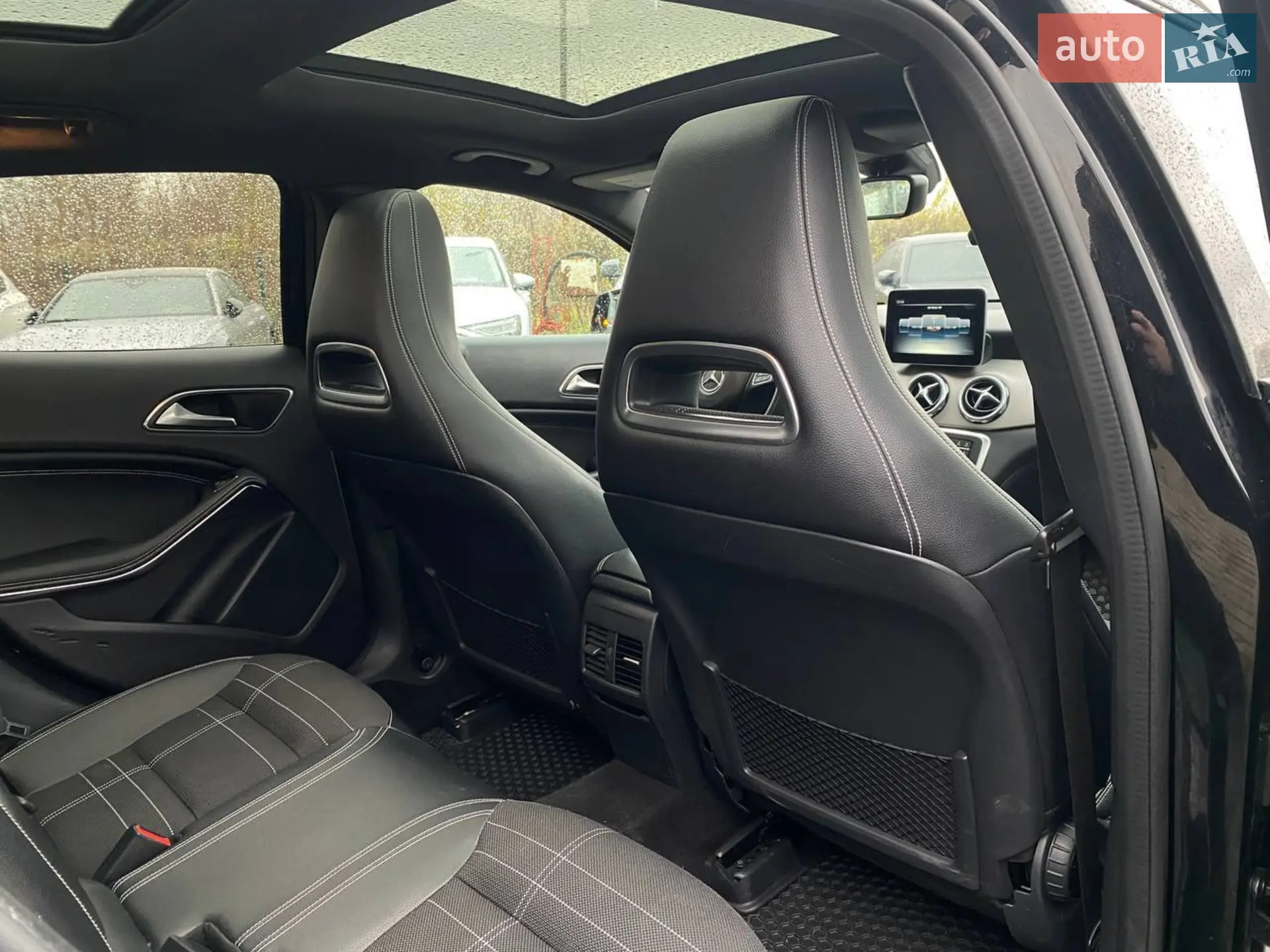 2017 Mercedes-Benz GLA-klasse - мініатюра 25