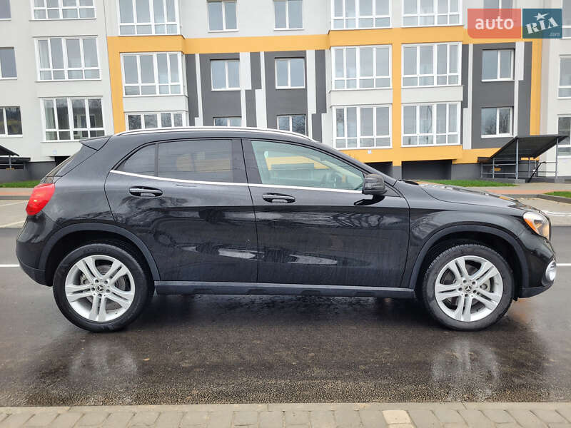 Внедорожник / Кроссовер Mercedes-Benz GLA-Class 2018 в Виннице фото 14 Внедорожник / Кроссовер Mercedes-Benz GLA-Class 2018 в Виннице