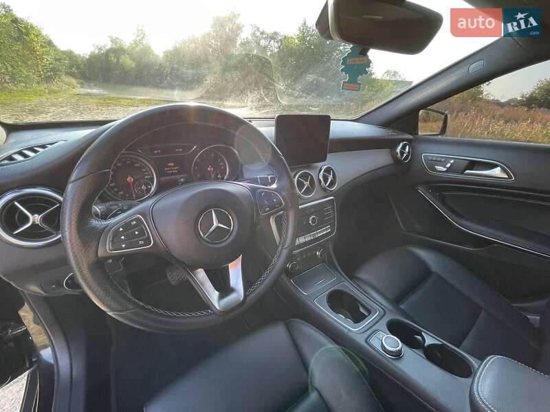 Позашляховик / Кросовер Mercedes-Benz GLA-Class 2018 в Івано-Франківську фото 18 Позашляховик / Кросовер Mercedes-Benz GLA-Class 2018 в Івано-Франківську