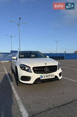 Позашляховик / Кросовер Mercedes-Benz GLA-Class 2018 в Харкові