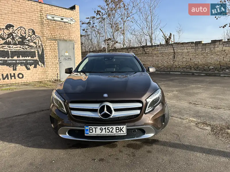 Mercedes-Benz GLA-Class 2016