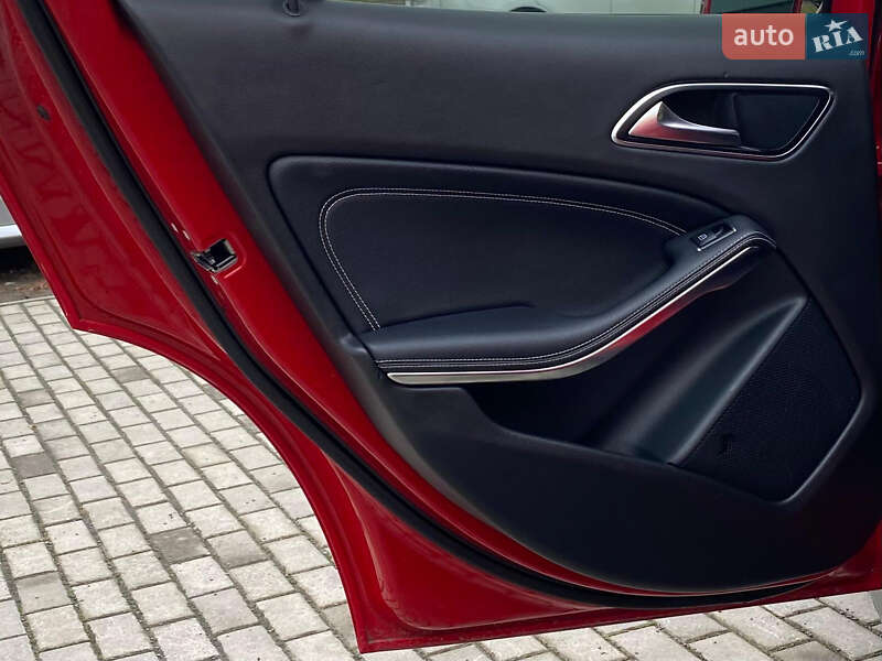 Внедорожник / Кроссовер Mercedes-Benz GLA-Class 2018 в Ровно фото 24 Внедорожник / Кроссовер Mercedes-Benz GLA-Class 2018 в Ровно