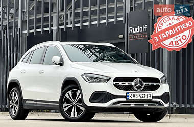Внедорожник / Кроссовер Mercedes-Benz GLA-Class 2022 в Киеве