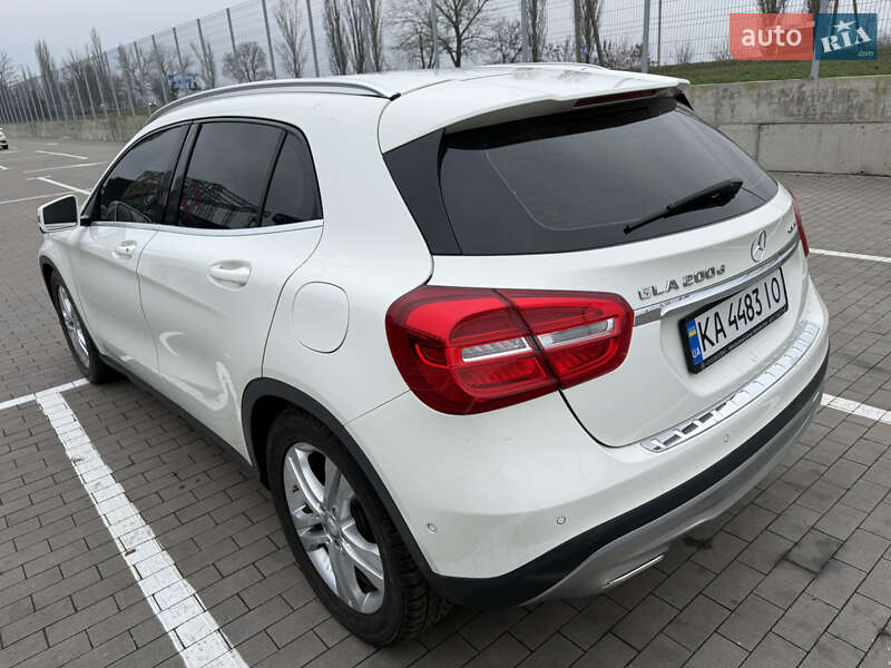Позашляховик / Кросовер Mercedes-Benz GLA-Class 2016 в Первомайську
