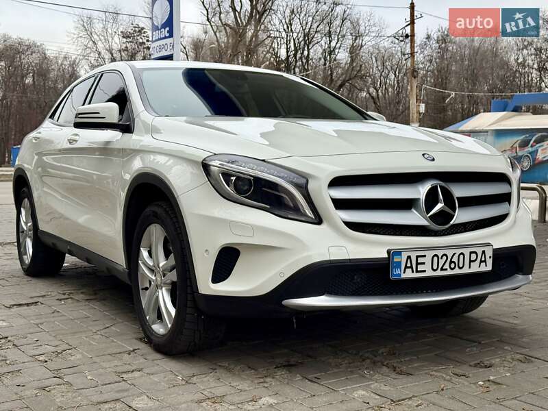 Позашляховик / Кросовер Mercedes-Benz GLA-Class 2014 в Дніпрі