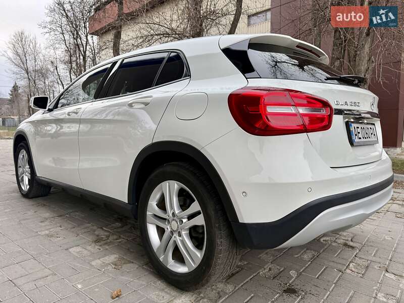 Позашляховик / Кросовер Mercedes-Benz GLA-Class 2014 в Дніпрі