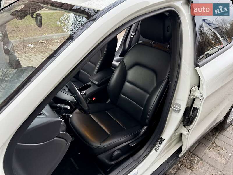 Позашляховик / Кросовер Mercedes-Benz GLA-Class 2014 в Дніпрі