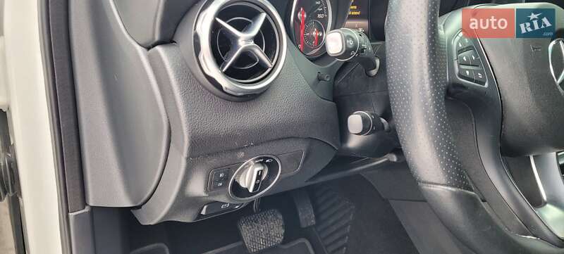 Позашляховик / Кросовер Mercedes-Benz GLA-Class 2018 в Рівному