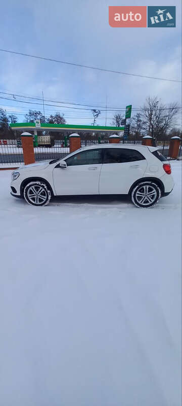 Позашляховик / Кросовер Mercedes-Benz GLA-Class 2019 в Дніпрі