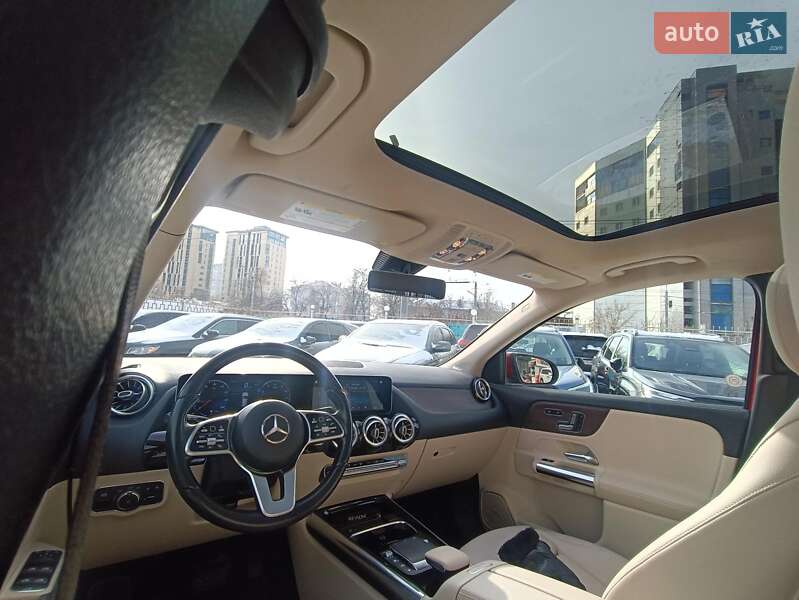 Позашляховик / Кросовер Mercedes-Benz GLA-Class 2020 в Харкові