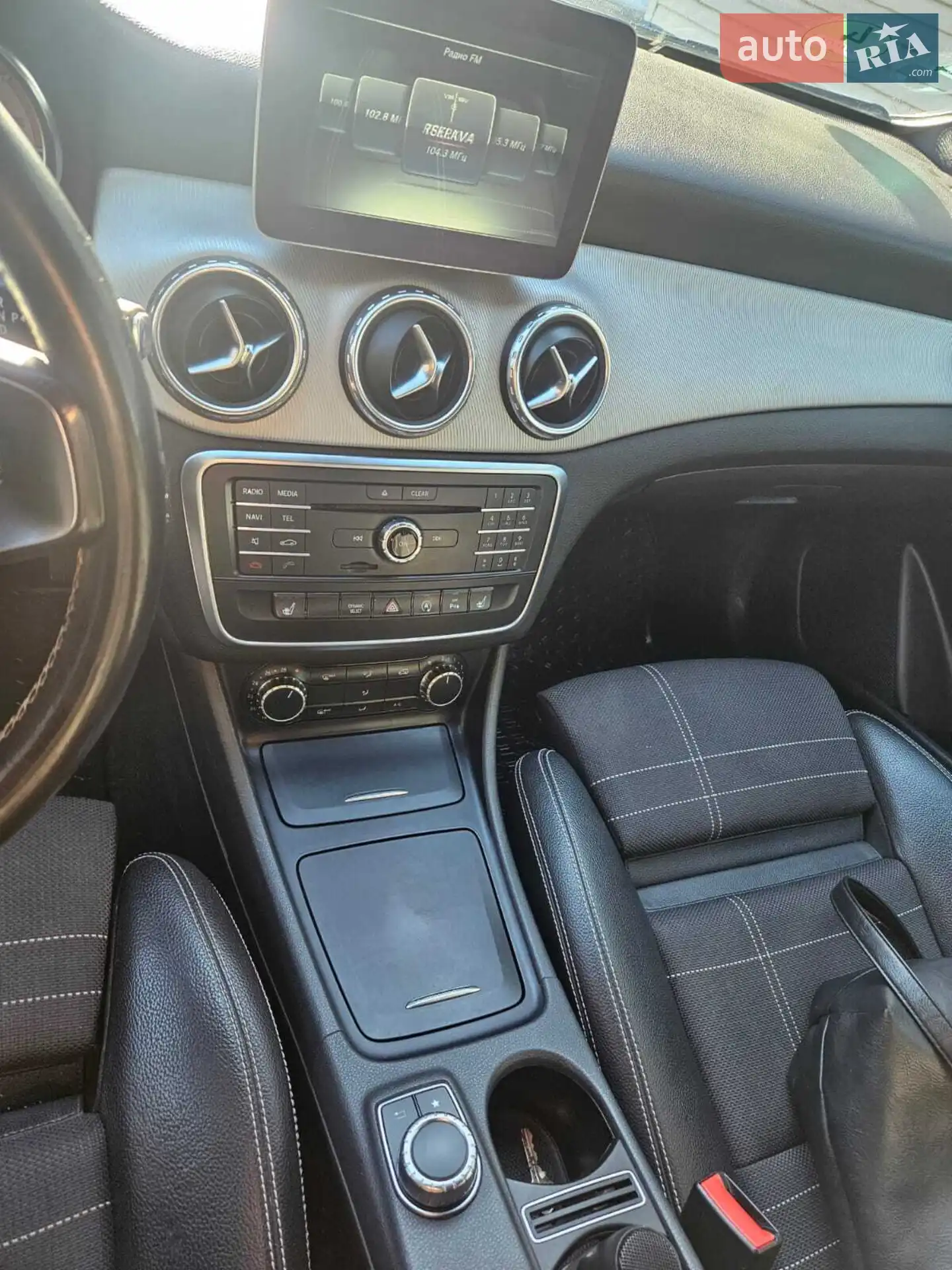2016 Mercedes-Benz GLA-klasse - мініатюра 20