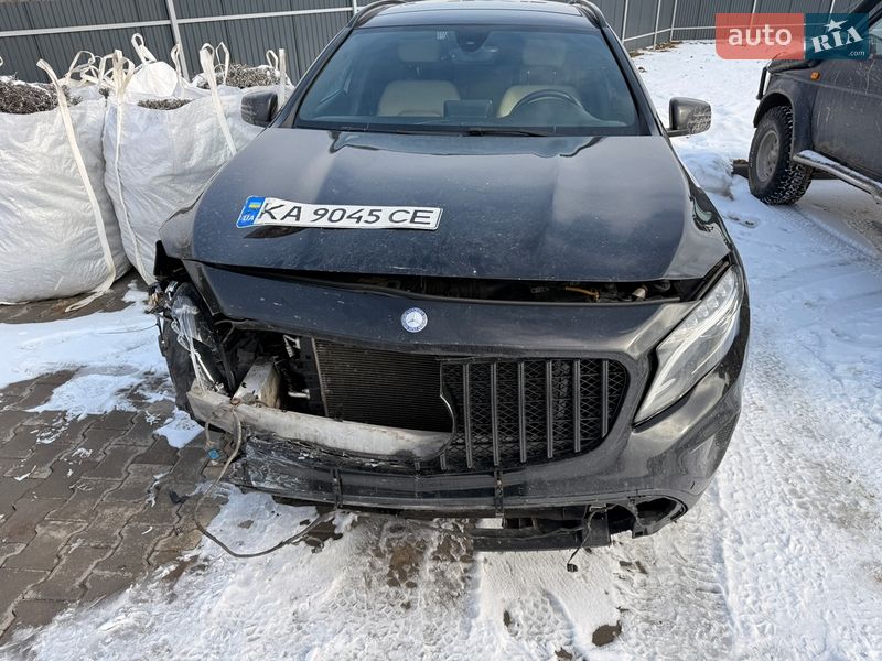 Внедорожник / Кроссовер Mercedes-Benz GLA-Class 2015 в Дрогобыче