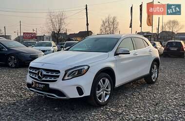 Внедорожник / Кроссовер Mercedes-Benz GLA-Class 2019 в Львове