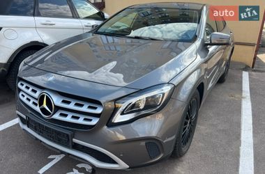 Внедорожник / Кроссовер Mercedes-Benz GLA-Class 2017 в Одессе