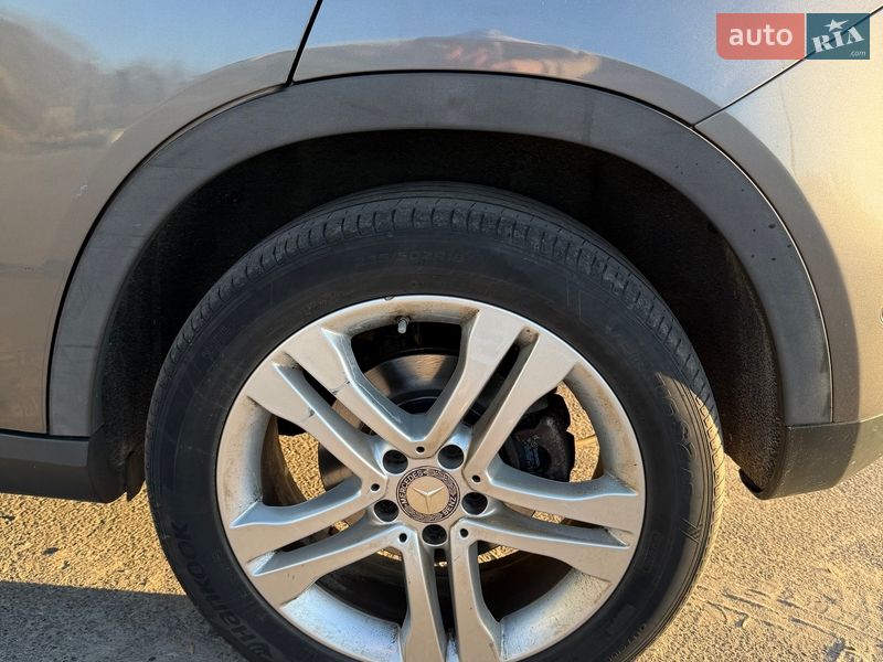 Внедорожник / Кроссовер Mercedes-Benz GLA-Class 2016 в Киеве