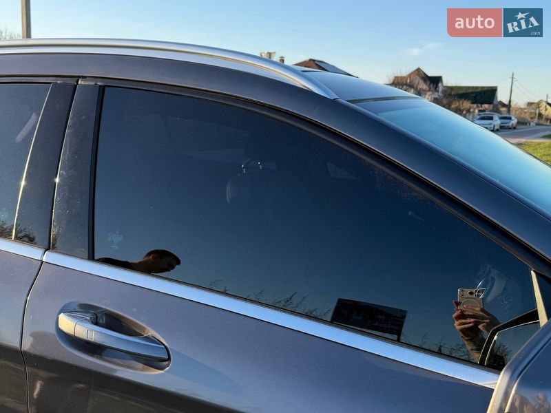 Внедорожник / Кроссовер Mercedes-Benz GLA-Class 2016 в Киеве