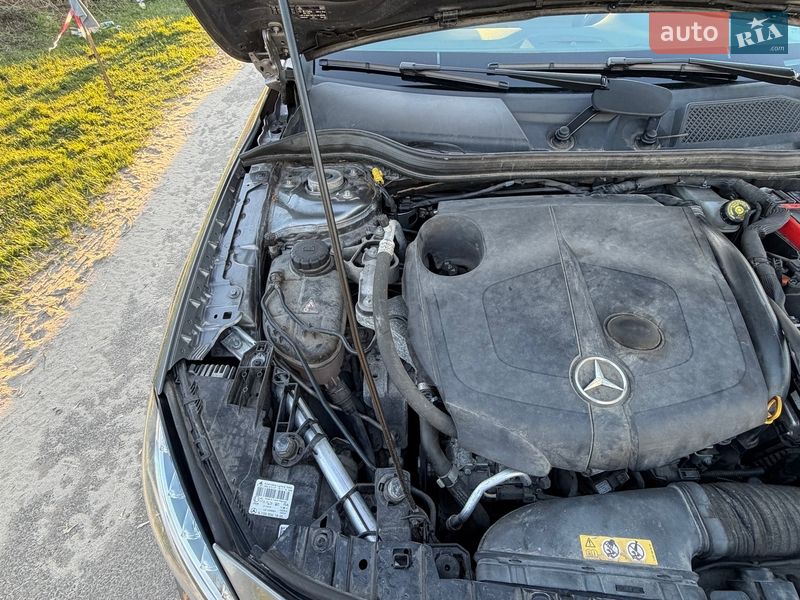 Внедорожник / Кроссовер Mercedes-Benz GLA-Class 2016 в Киеве