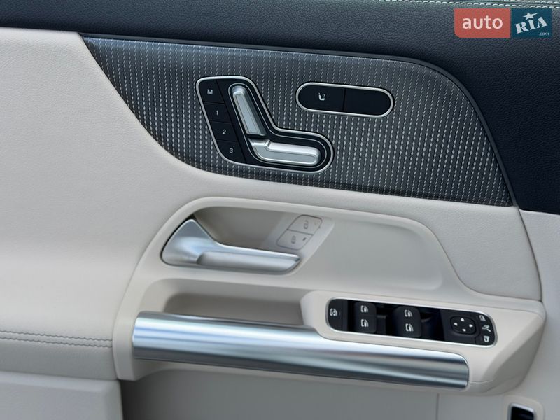 Внедорожник / Кроссовер Mercedes-Benz GLA-Class 2020 в Одессе