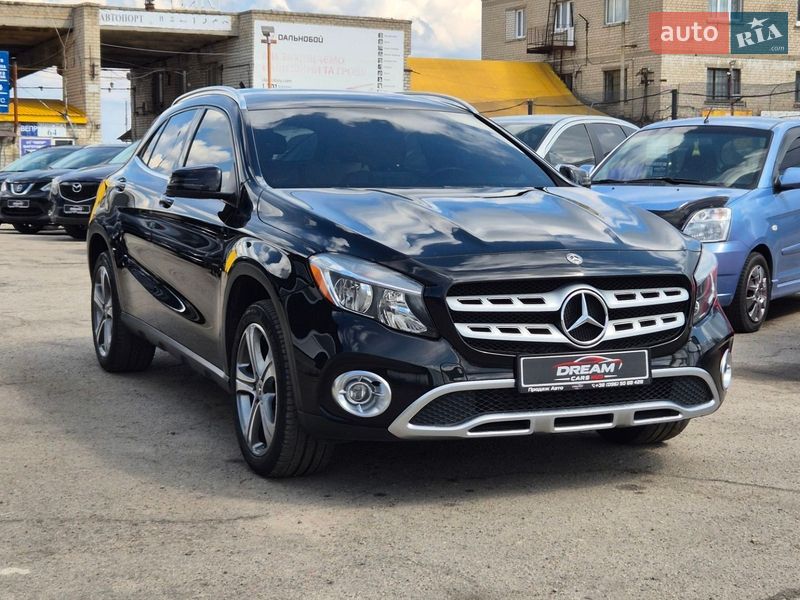 Внедорожник / Кроссовер Mercedes-Benz GLA-Class 2017 в Кременчуге