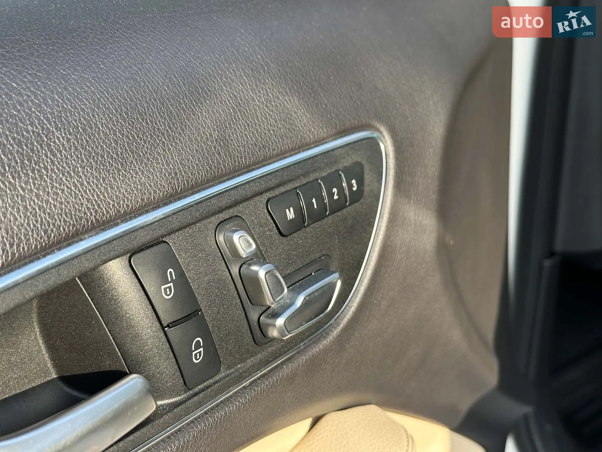 2019 Mercedes-Benz GLA-klasse - мініатюра 13